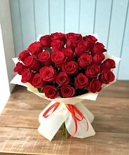 Букет 29 Красных роз в Кировской
