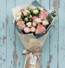Букет цветов из:  Розы в Кировской