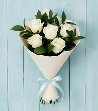 Букет цветов из:  Розы в Кировской