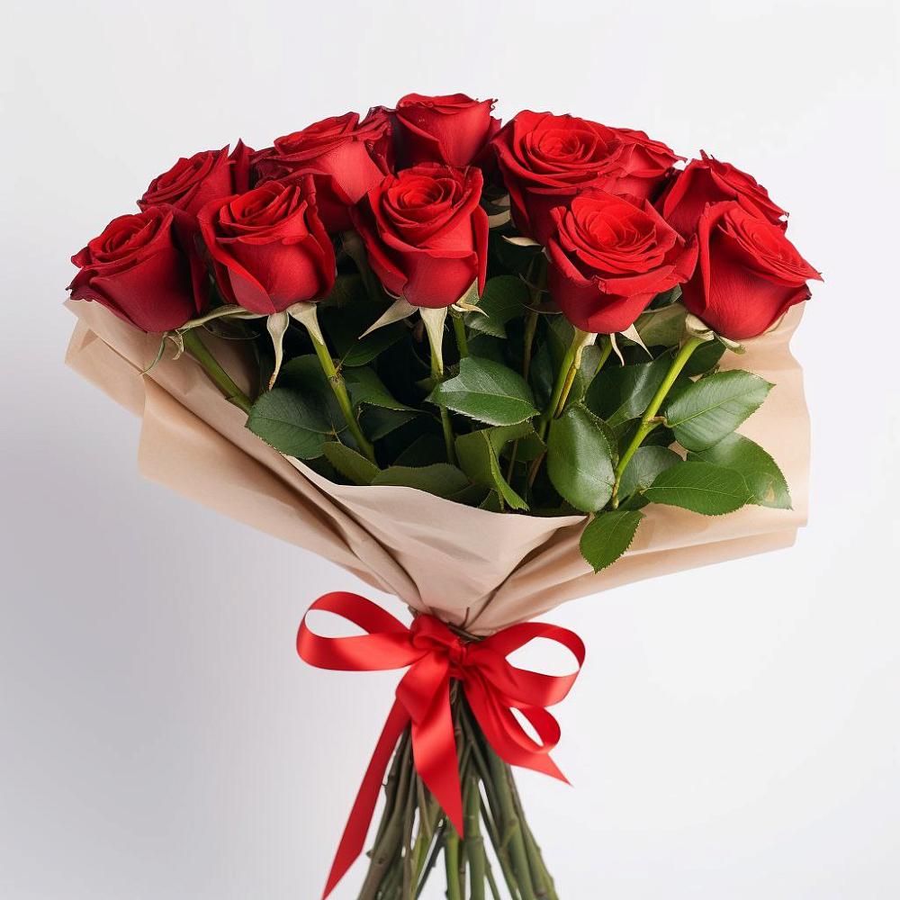 Букет 11 Красных роз Эдлесс Лав в Кировской