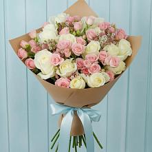 Букет цветов из:  Розы в Кировской